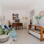 Deliziosa Patrizia A Villa *