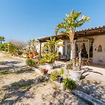 Deliziosa Patrizia A Villa Otranto